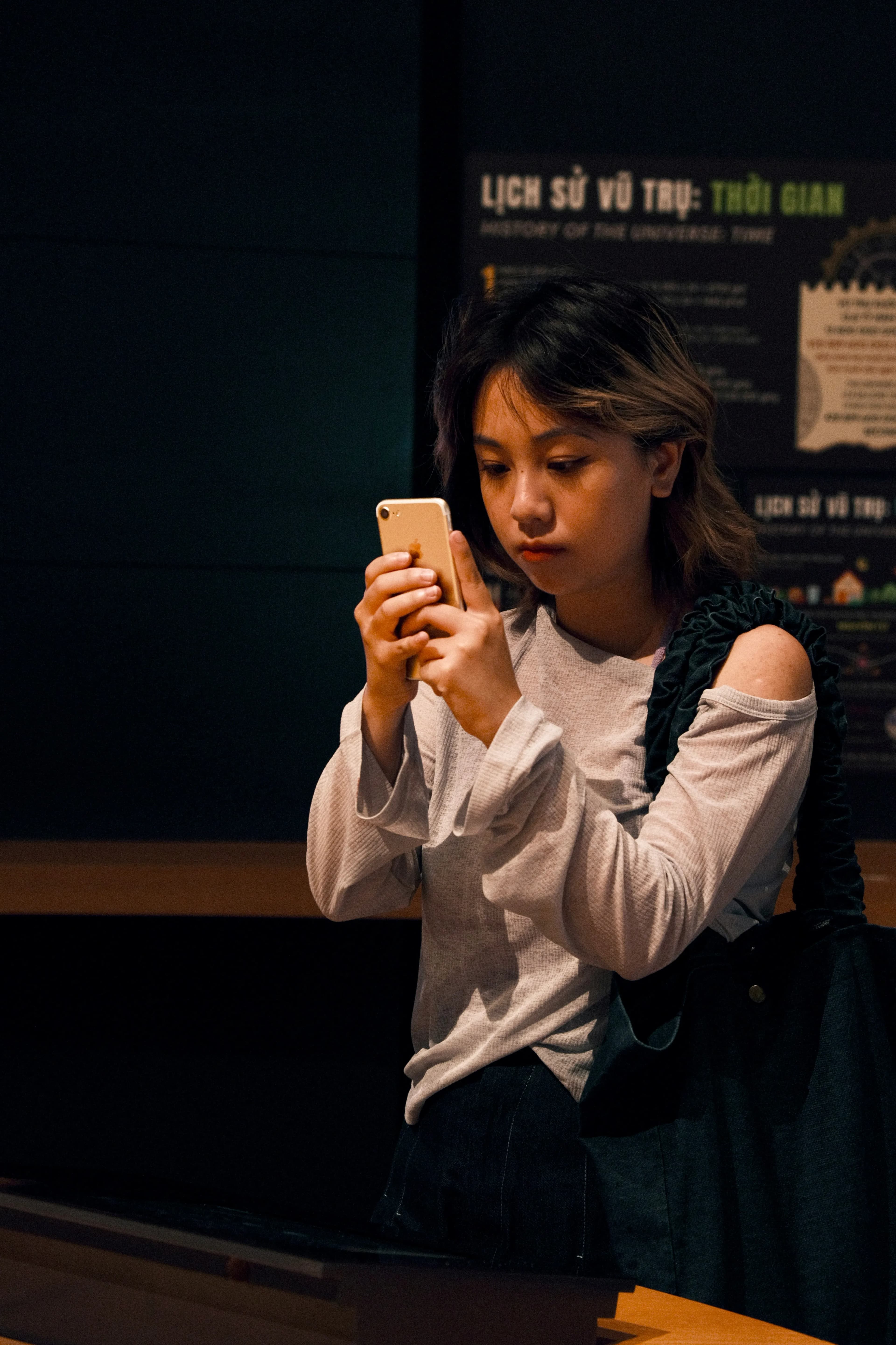 Woman starting her coaching journey with curiosity